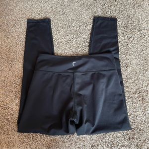 Black Zyia Leggings
